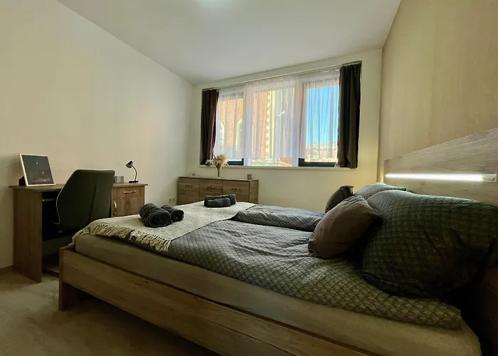 City Centre Simonffy Apartment